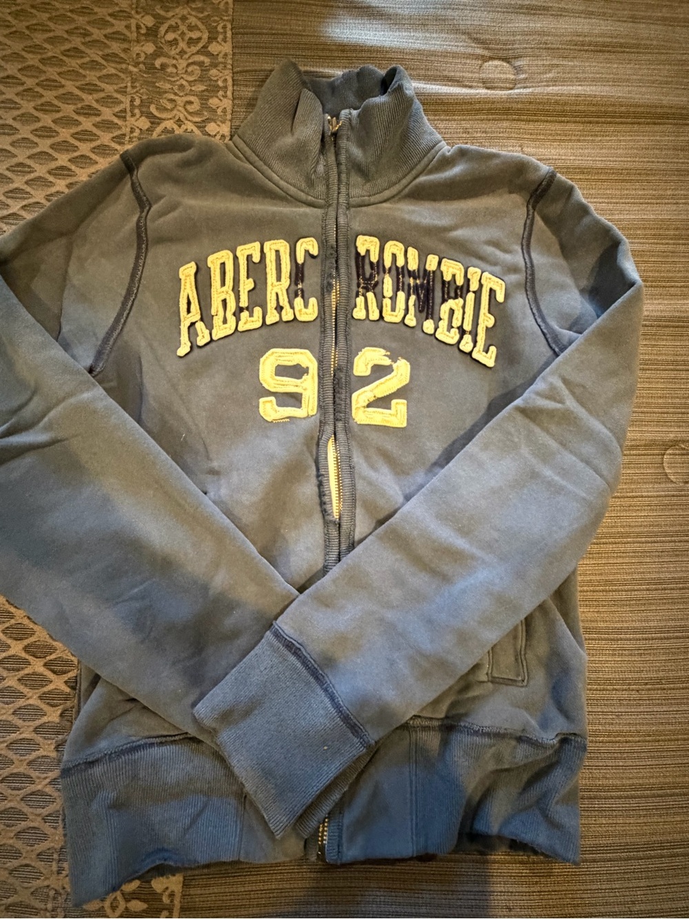 Vintage Abercrombie Blue Zip-Up Sweatshirt